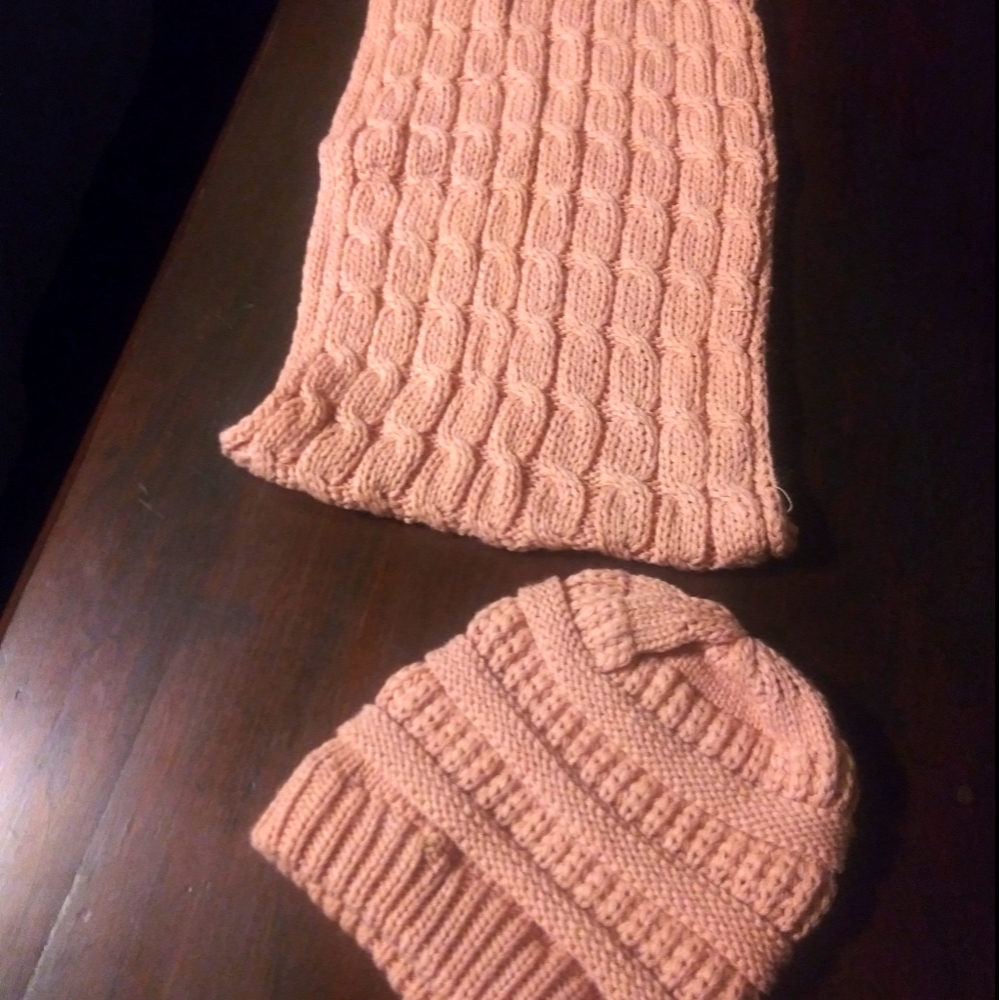 Infinity scarf and hat set